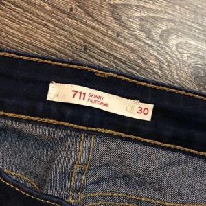 Levi’s 711 Skinny Jeans - Dark Denim